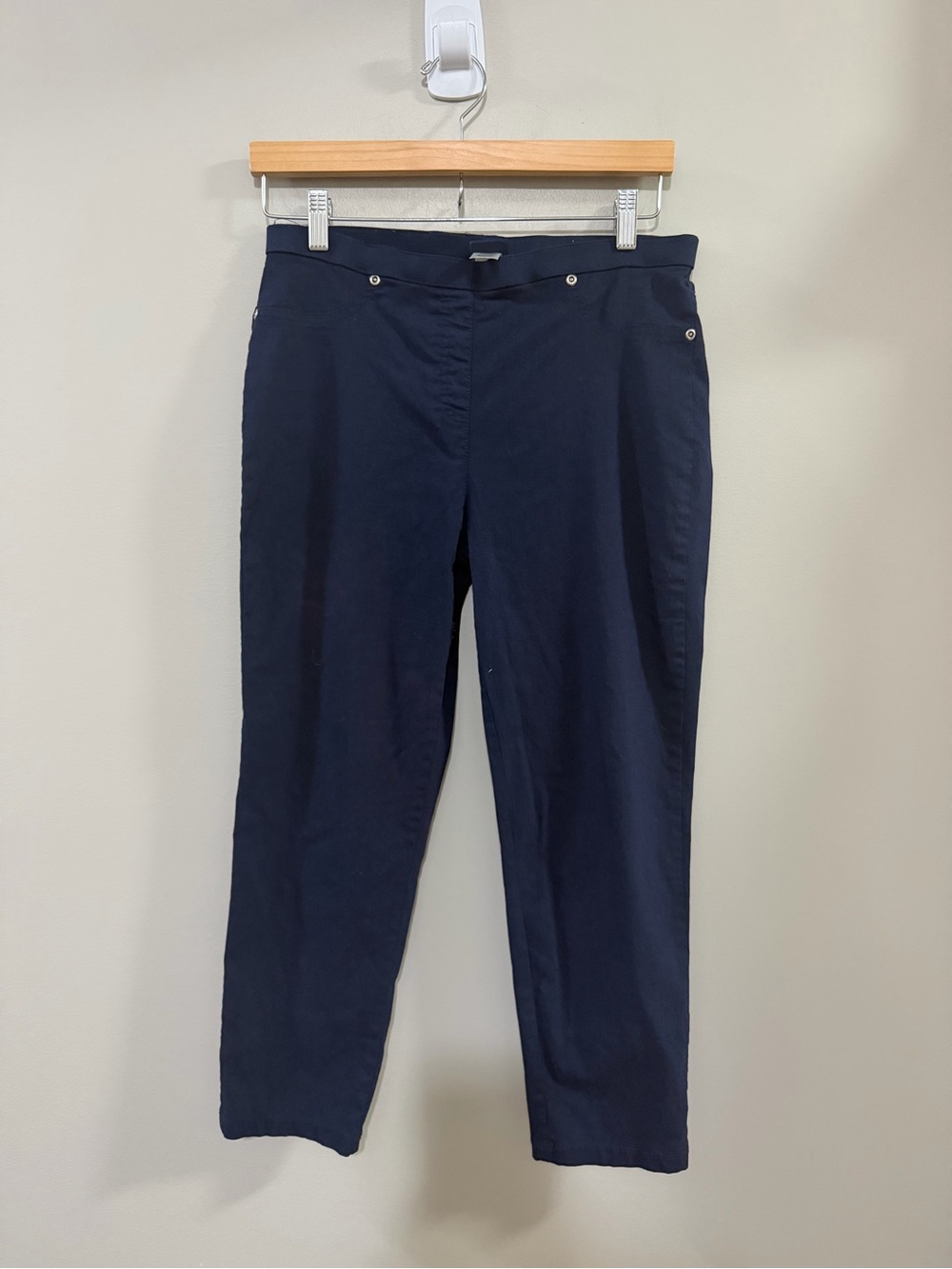 Women's Basic Editions Navy Casual Pants. Size Medium